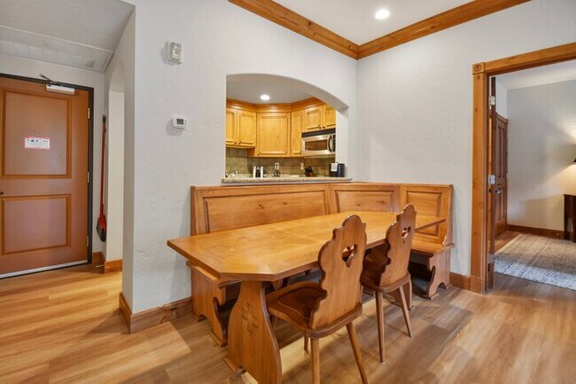 Foto del edificio - Villa 2082 3 Bed 3 Bath Full Kitchen