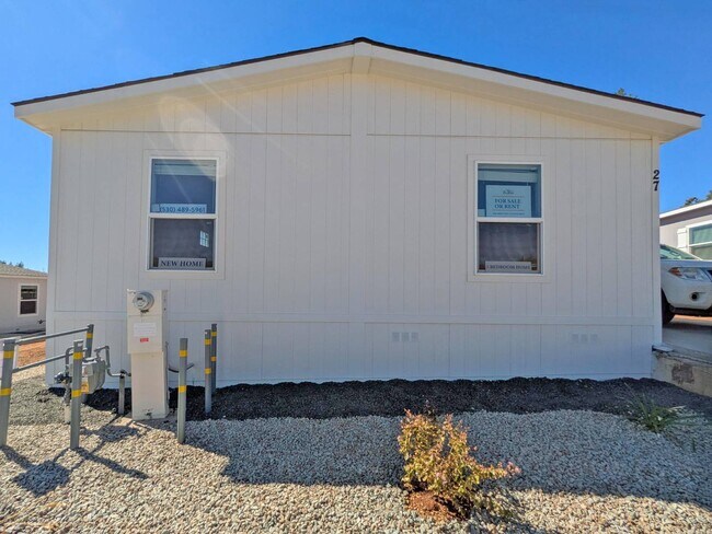 Building Photo - 6656 Pentz Rd