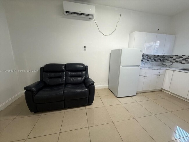 Building Photo - 23160 SW 113 Passage