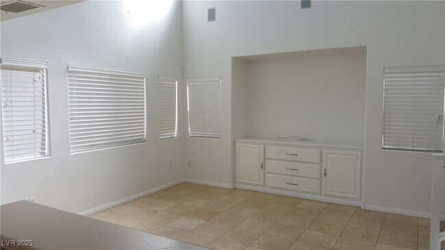 Foto del edificio - 6368 Blue Twilight Ct
