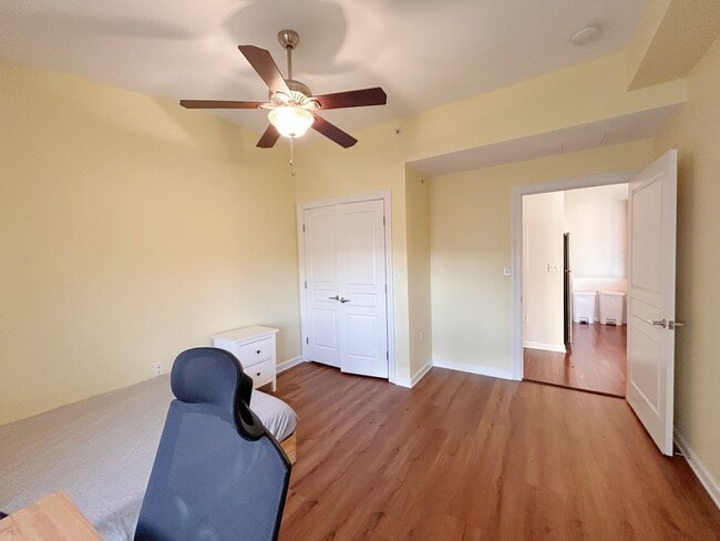 Building Photo - 4 Repton Pl