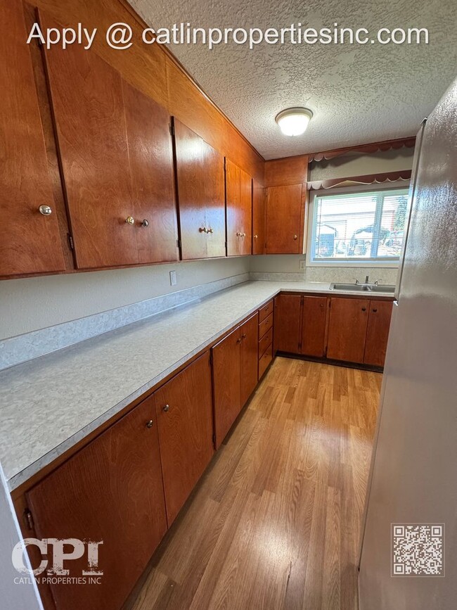 Foto del edificio - 3400 Columbia Heights Rd