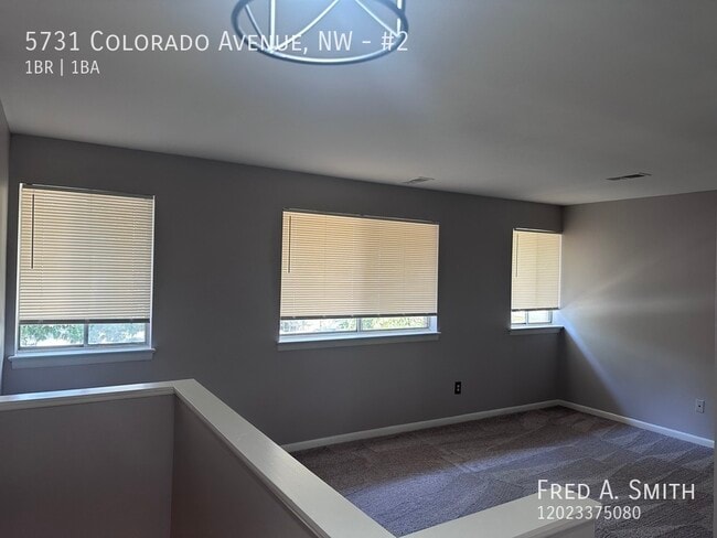 Foto del edificio - 5731 Colorado Ave NW