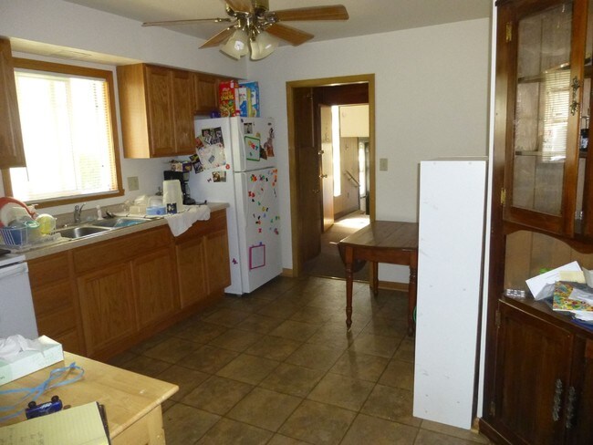 Cocina del apartamento frontal - 4-Family