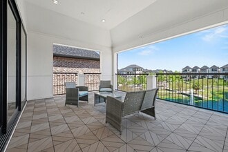 Building Photo - 2713 Kinsley Oaks Dr