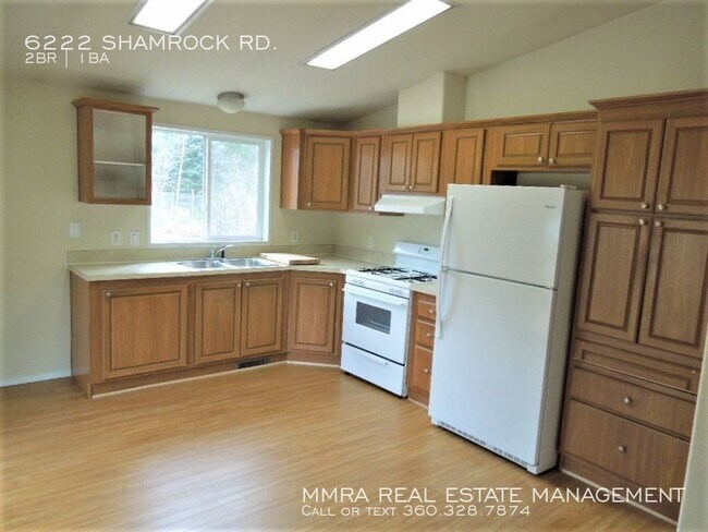 Building Photo - 6222 Shamrock Rd