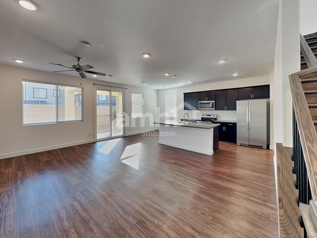 Building Photo - 9140 Taft Point Ct