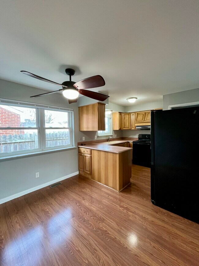 Foto del edificio - 14371 Trenton Rd