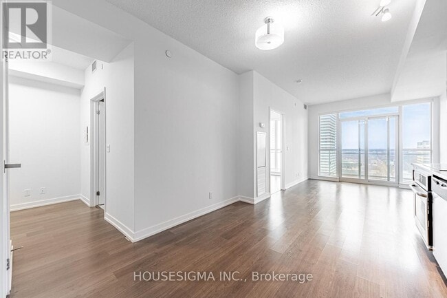 Building Photo - 2603-89-2789 Dunfield Ave