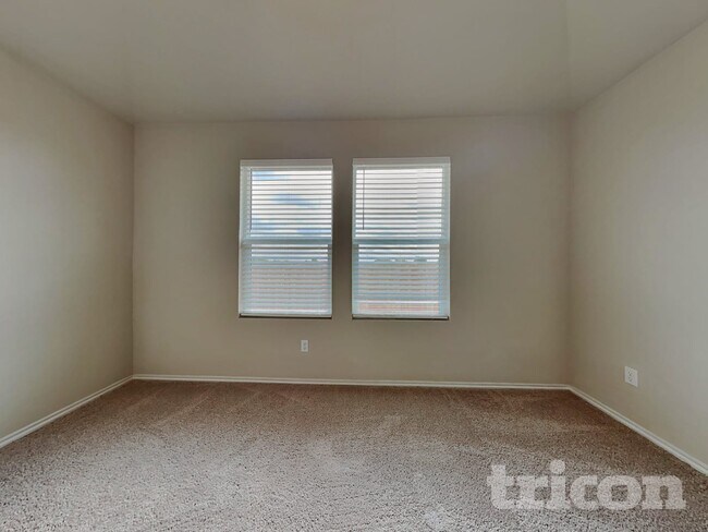 Building Photo - 5217 Sidesaddle Dr