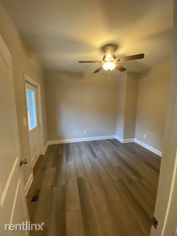 Foto del edificio - 3 br, 2 bath House - 131 S Van Gilder Pl