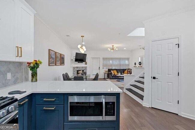 Building Photo - 1543 Springleaf Cove SE