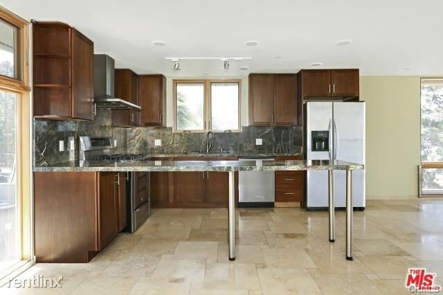 Building Photo - 4 br, 4 bath House - 2360 Vista Gordo Dr