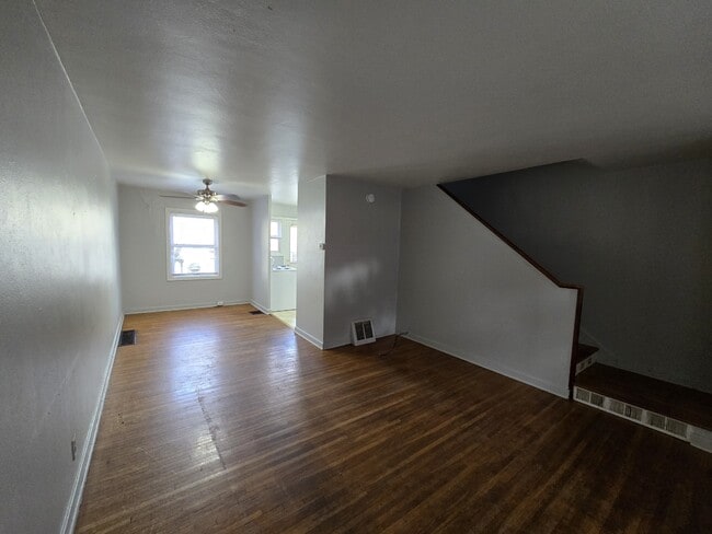 Foto del edificio - 247 Madison St