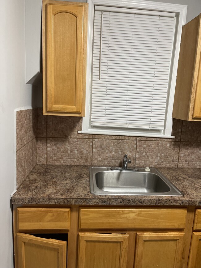 Foto del edificio - 1748 S Taylor St