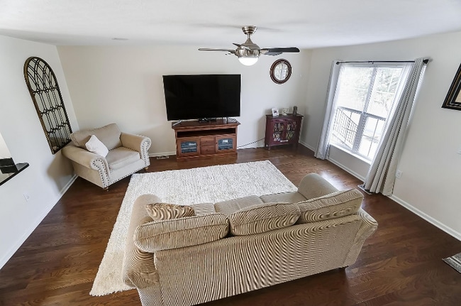 Foto del edificio - 5655 Chippewa Falls St