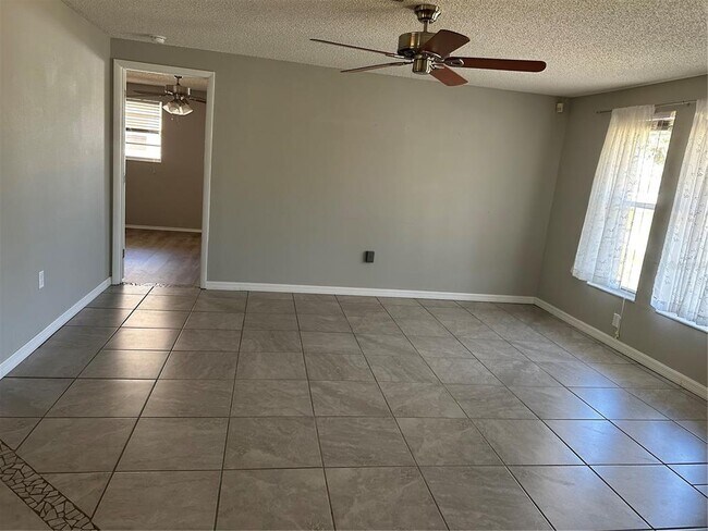 Foto del edificio - 204 Annapolis Ln