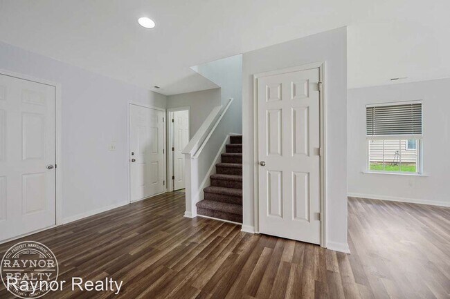Foto del edificio - 4 br, 2.5 bath House - 1429 Cricket Ridge