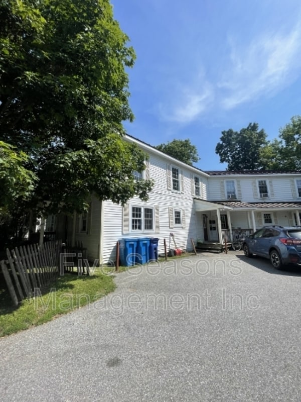 Photo - 85 Manhattan Drive - 4