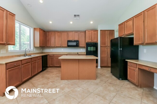 Foto del edificio - 6664 S Wilson Dr