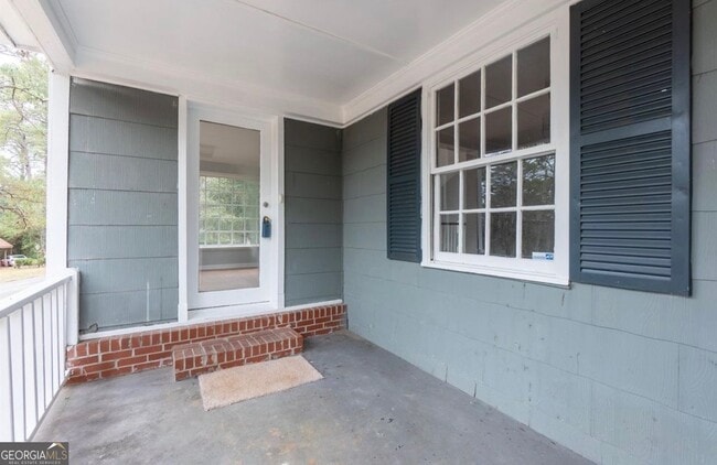 Building Photo - 1755 Foster Pl