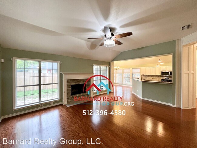 Foto del edificio - 3 br, 2 bath House - 105 Meadow Ridge Cove
