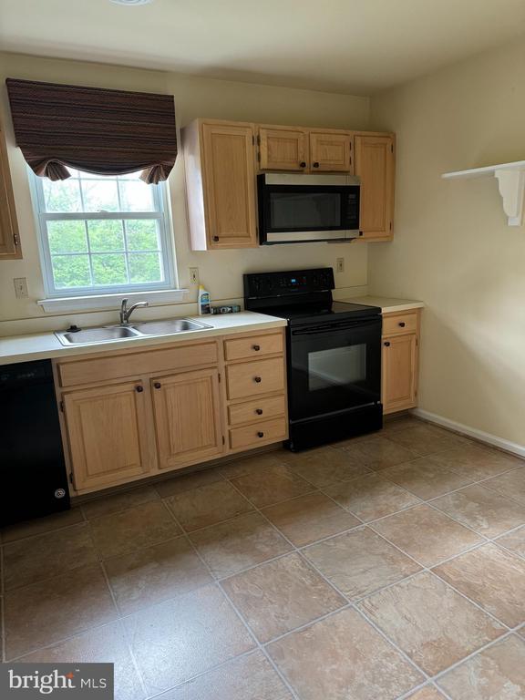 Foto del edificio - 134 Primrose Ln