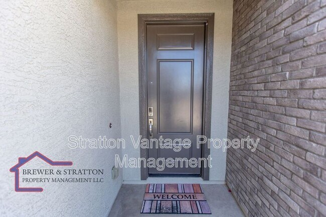 Building Photo - 17838 W Sapium Way