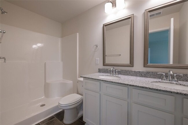 Foto del edificio - 111 Pendleton Place Way