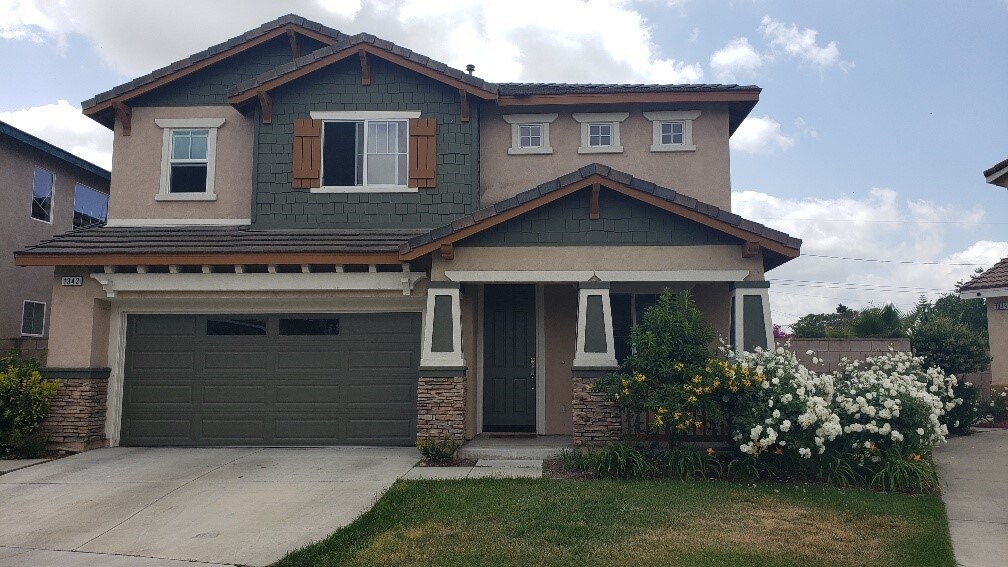 Primary Photo - 1343 Estel Dr