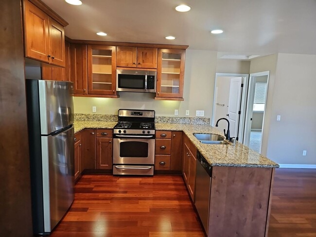 Foto del edificio - 405 Foothill Blvd