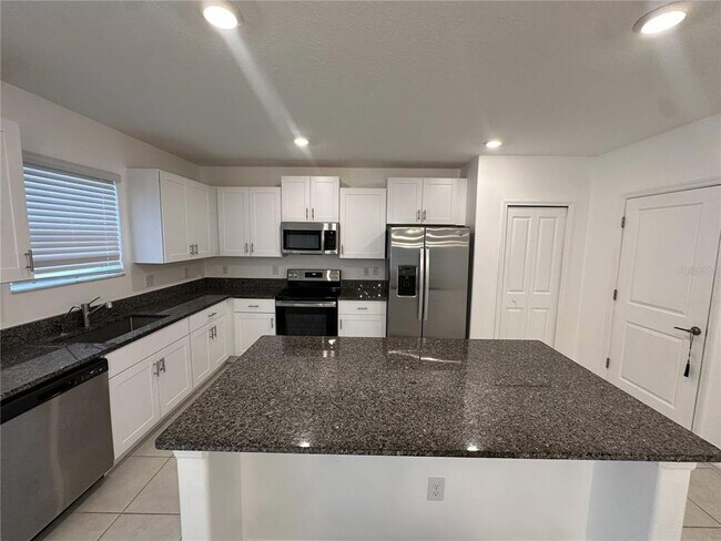 Foto del edificio - 1742 Red Loop