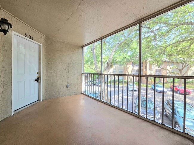 Building Photo - 951 Salt Pond Pl