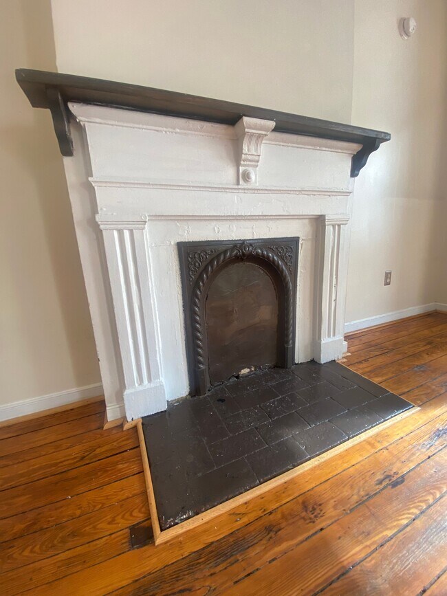 Fireplace ( decoration only) - 314 W Leigh St