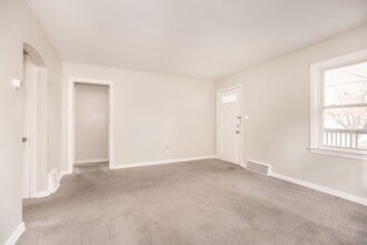 Building Photo - 12205 Marne Ave