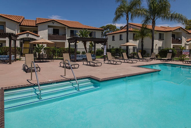 Building Photo - Barham Villas