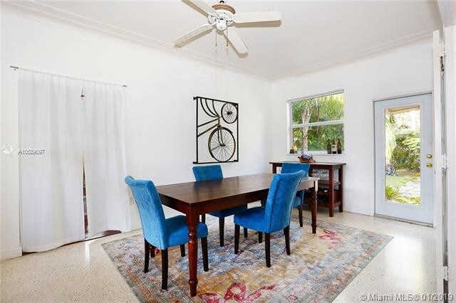 Foto del edificio - 5921 SW 50th St