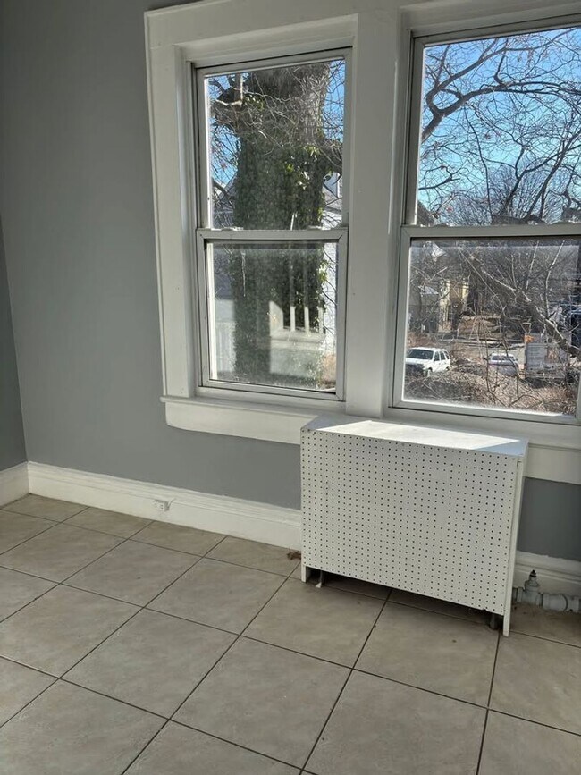 Foto del edificio - 22 Chelsea Ave