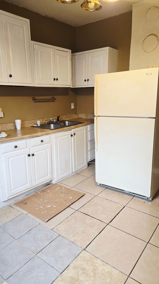 Building Photo - 3328 Frenchmen St