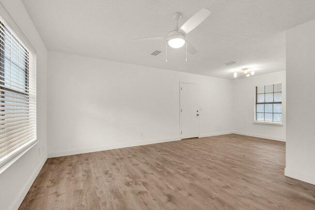 Building Photo - 6572 Bass Lane