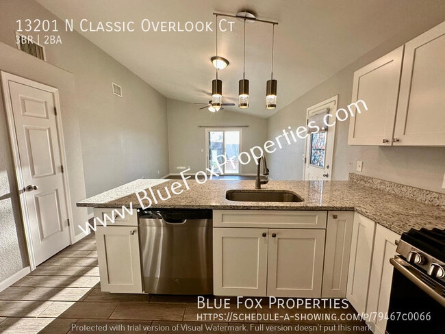 Building Photo - 13201 N Classic Overlook Ct