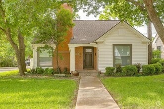 Building Photo - 4001 Pershing Ave