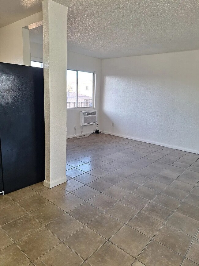 Foto del edificio - 2423 Boxwood St