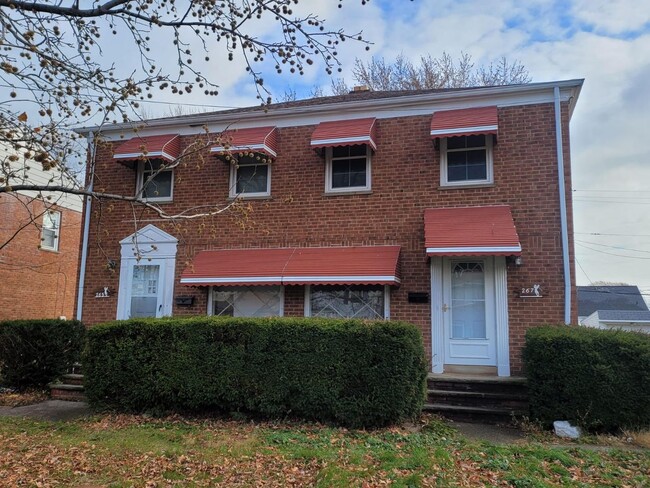Building Photo - 267 E 250th St