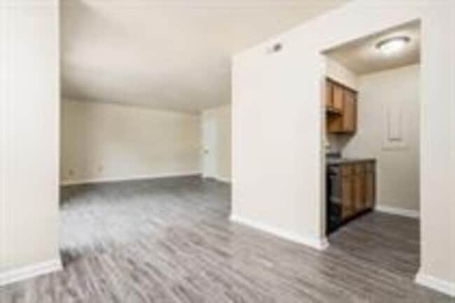 Building Photo - 4236 Concord Ln