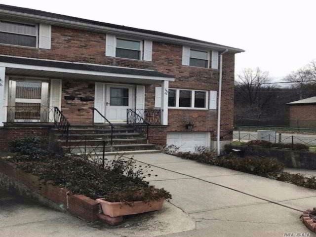 Primary Photo - 240-04-240-67 67th Ave