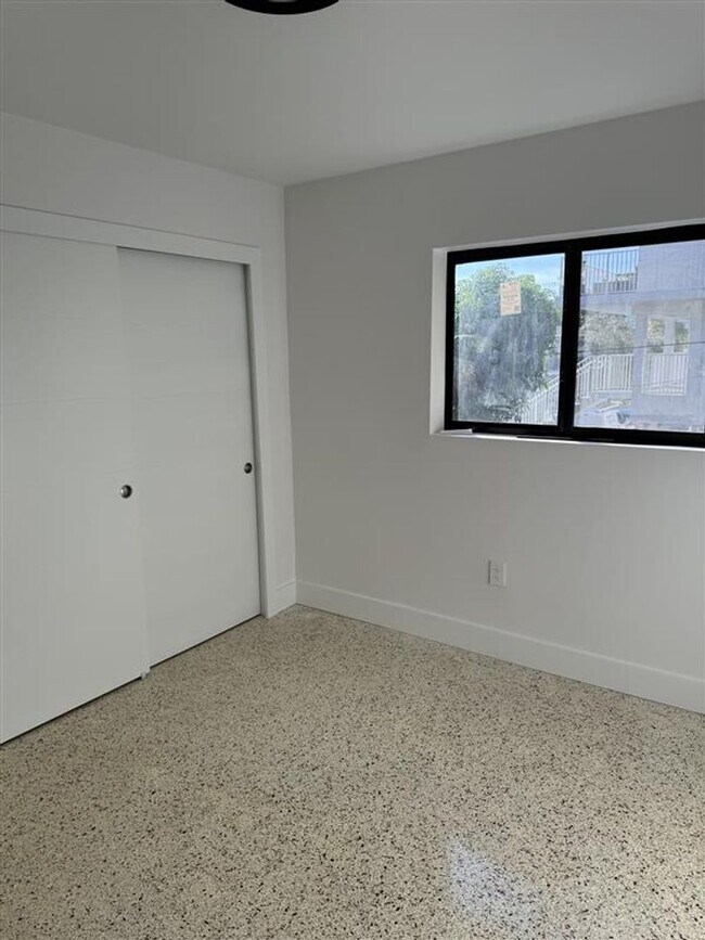 Foto del interior - 634 SW 2nd St