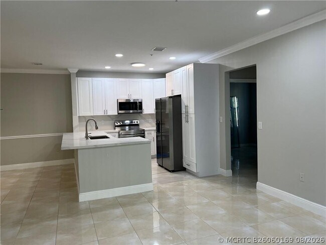 Foto del edificio - 4602 SW 160th Ave