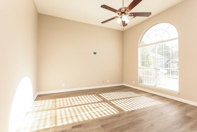 Foto del edificio - 2908 Split Oak Trail