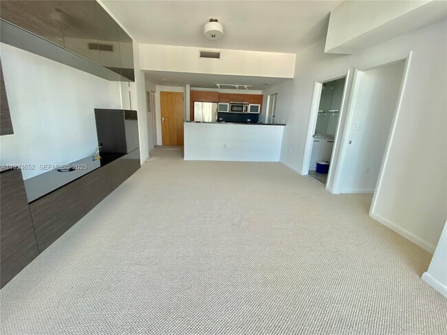 Foto del edificio - 253 NE 2nd St